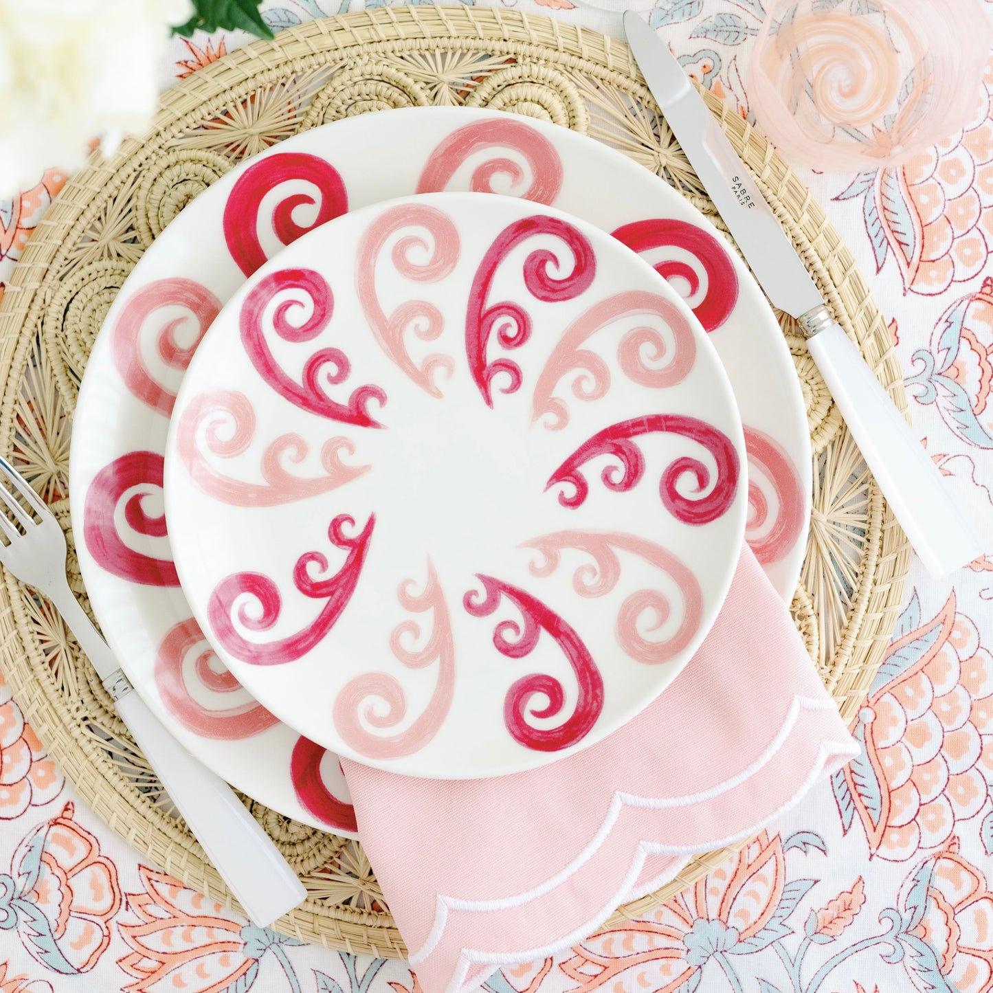 ATHENEE TWO TONE PINK PEACOCK DINNER PLATE