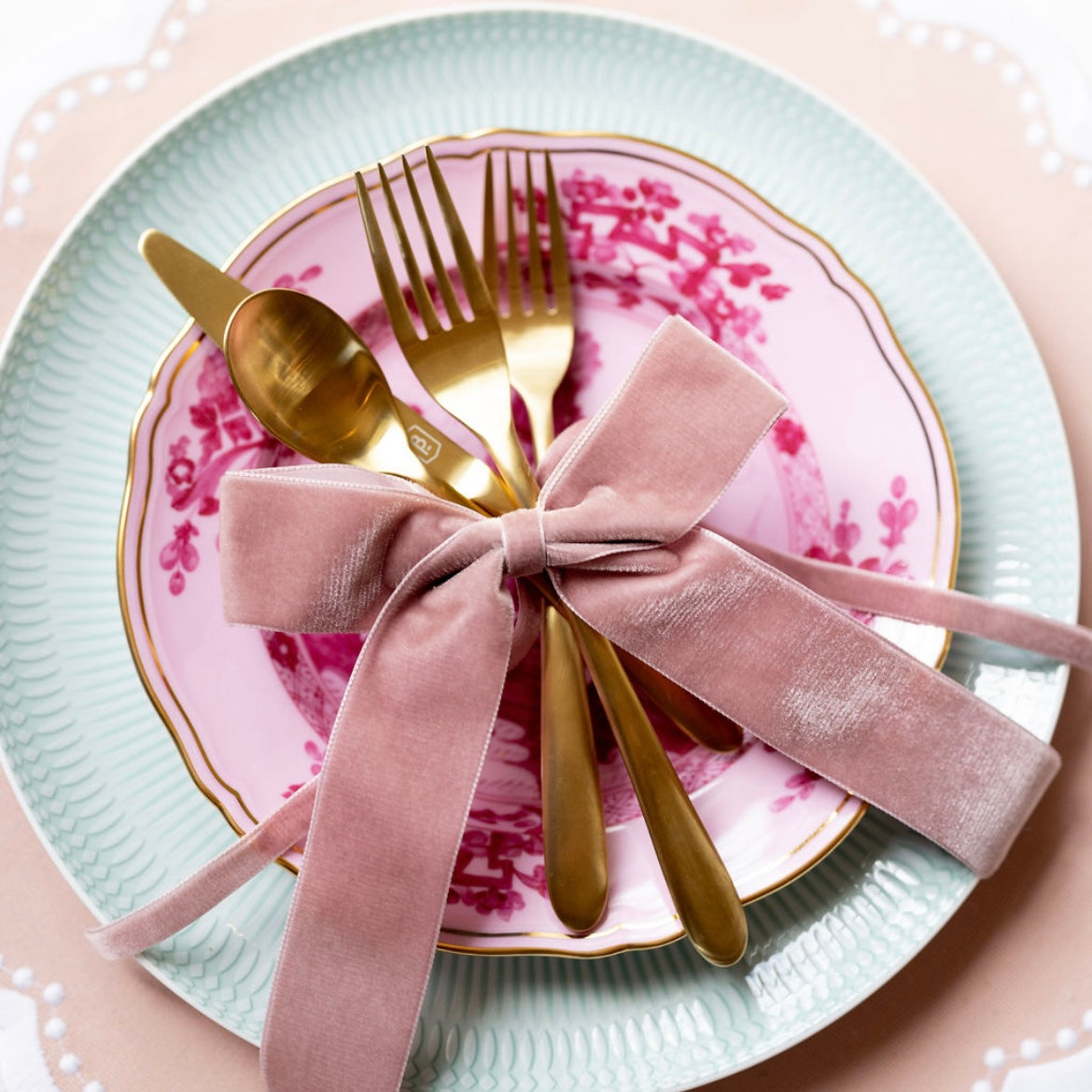 ORIENTE ITALIANO DESSERT PLATE, PORPORA