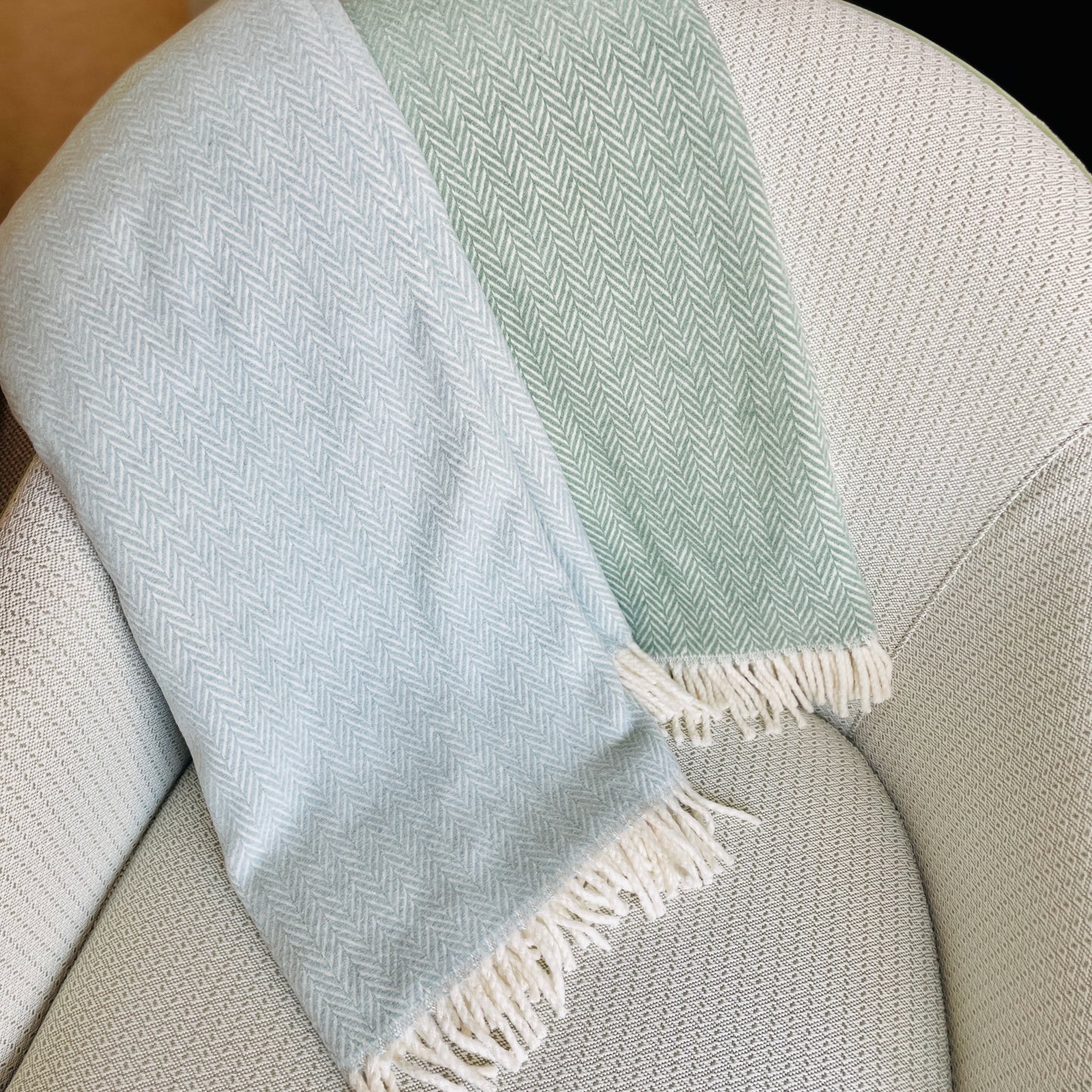 HERRINGBONE THROW BLANKET