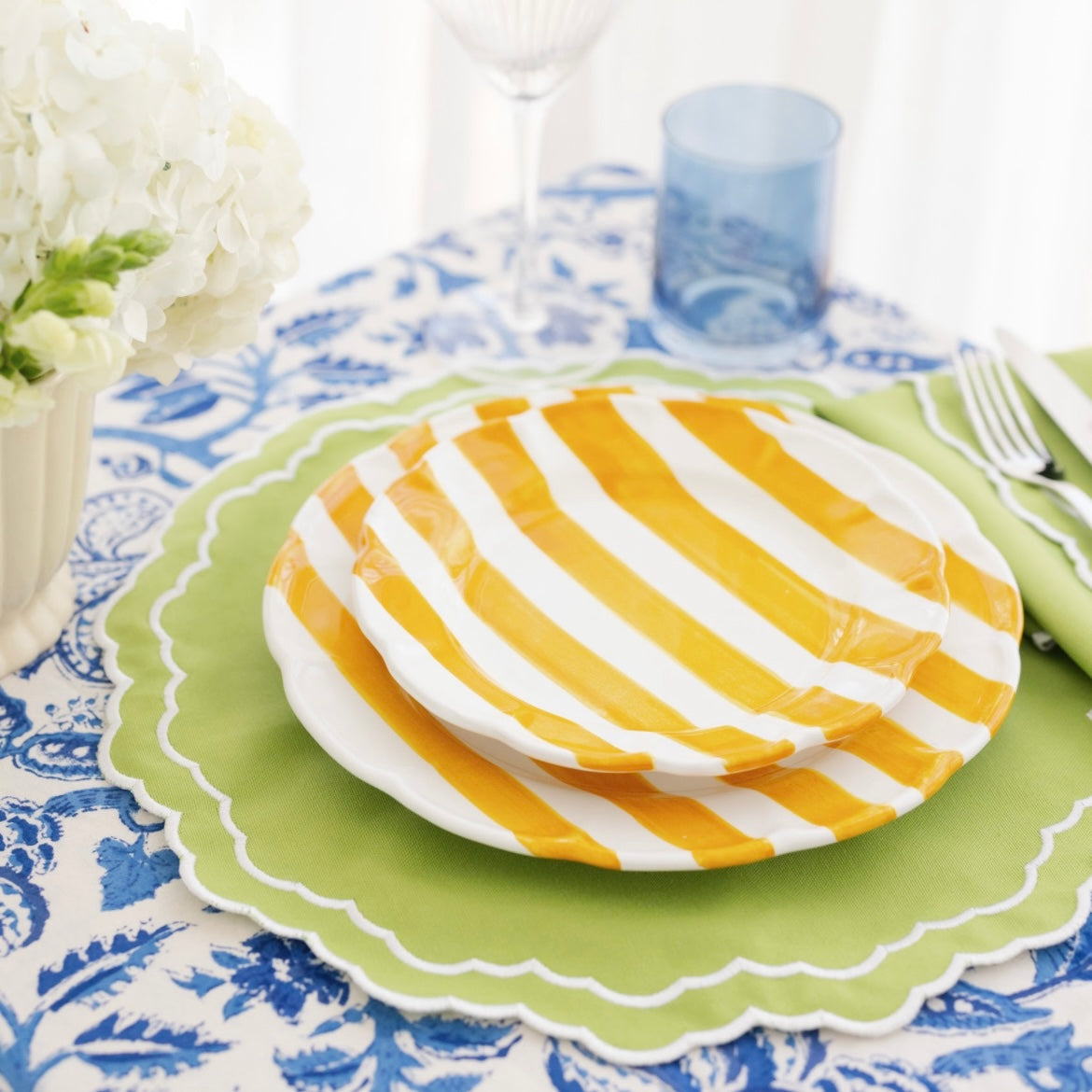 AMELIA TABLECLOTH