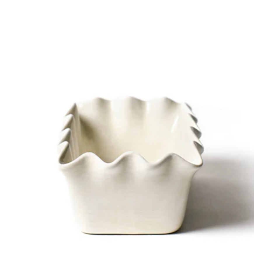 WHITE RUFFLED LOAF PAN