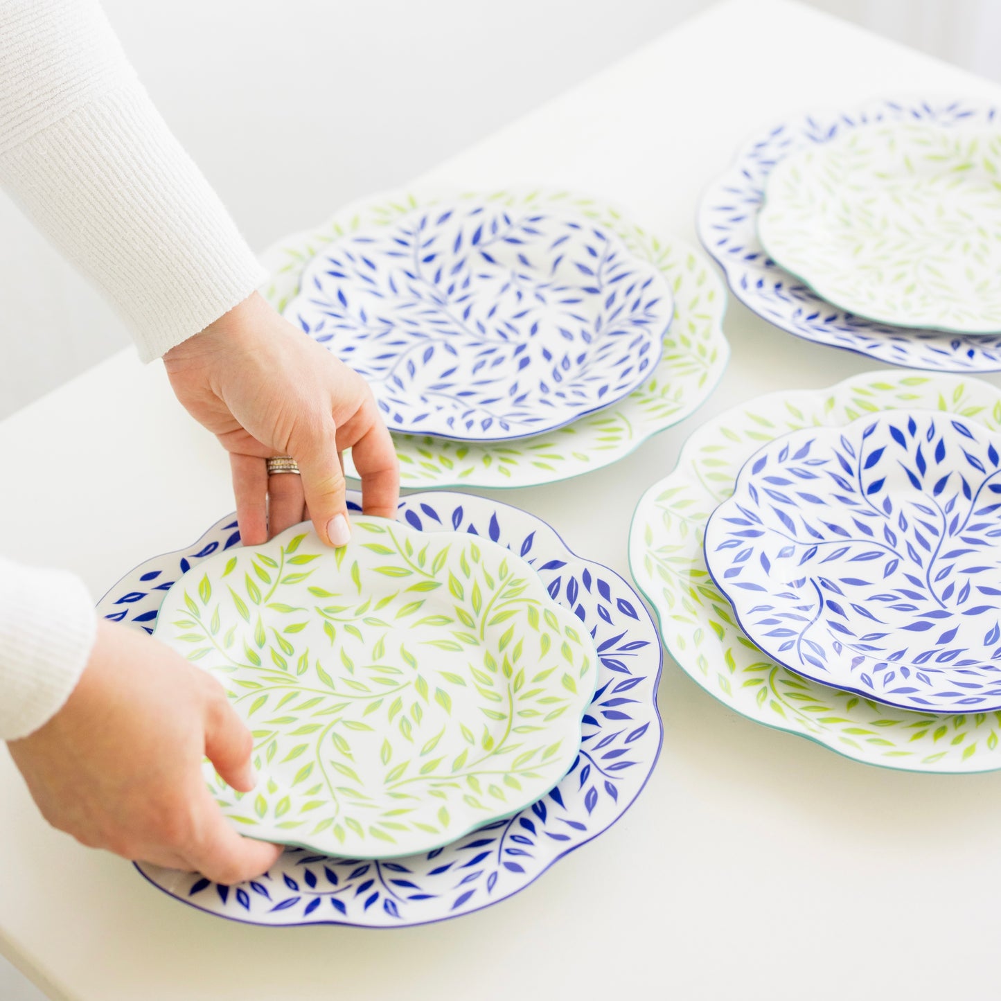 OLIVIER DINNER PLATE, LIGHT GREEN