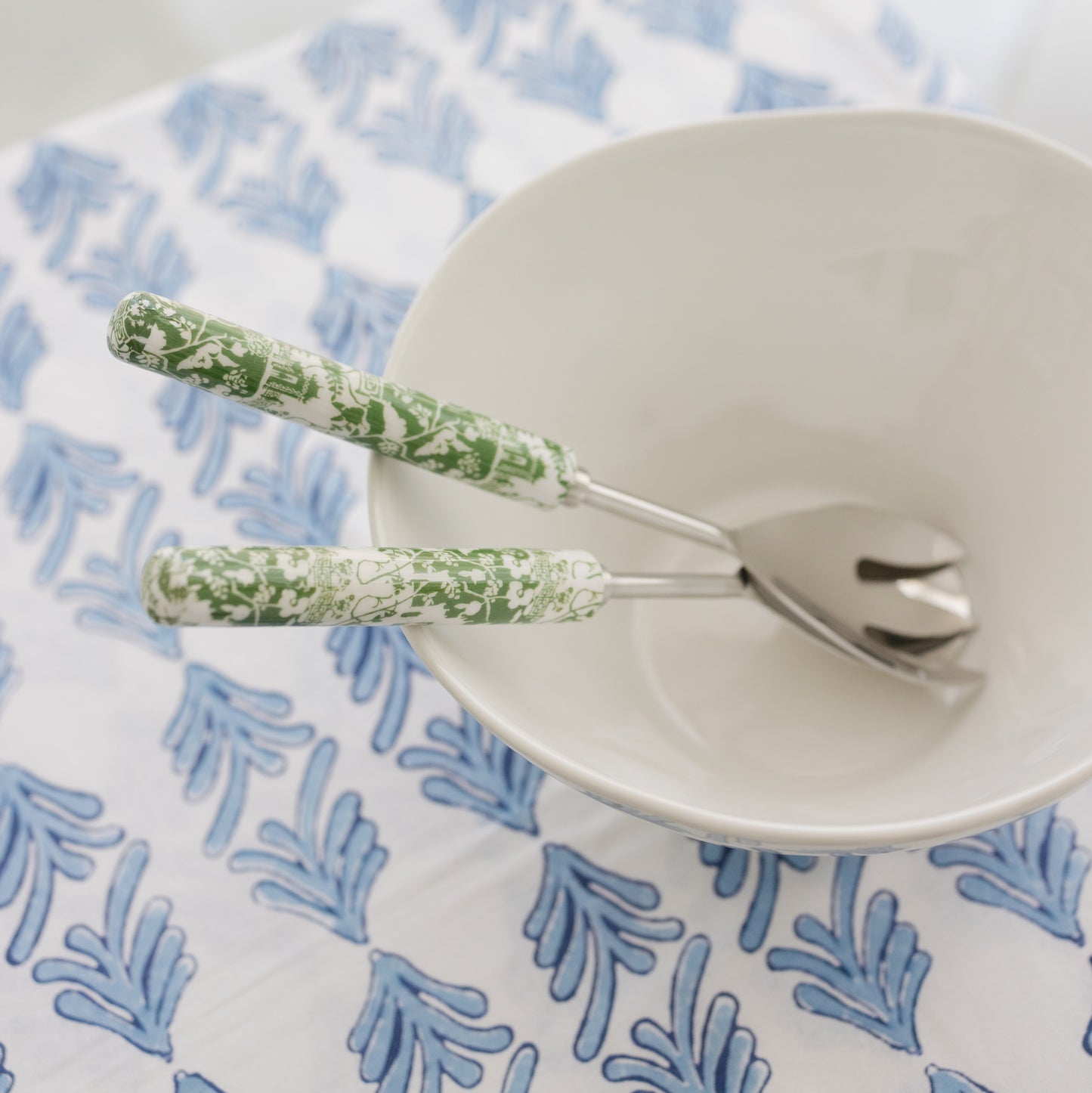 BEE SERVING BOWL