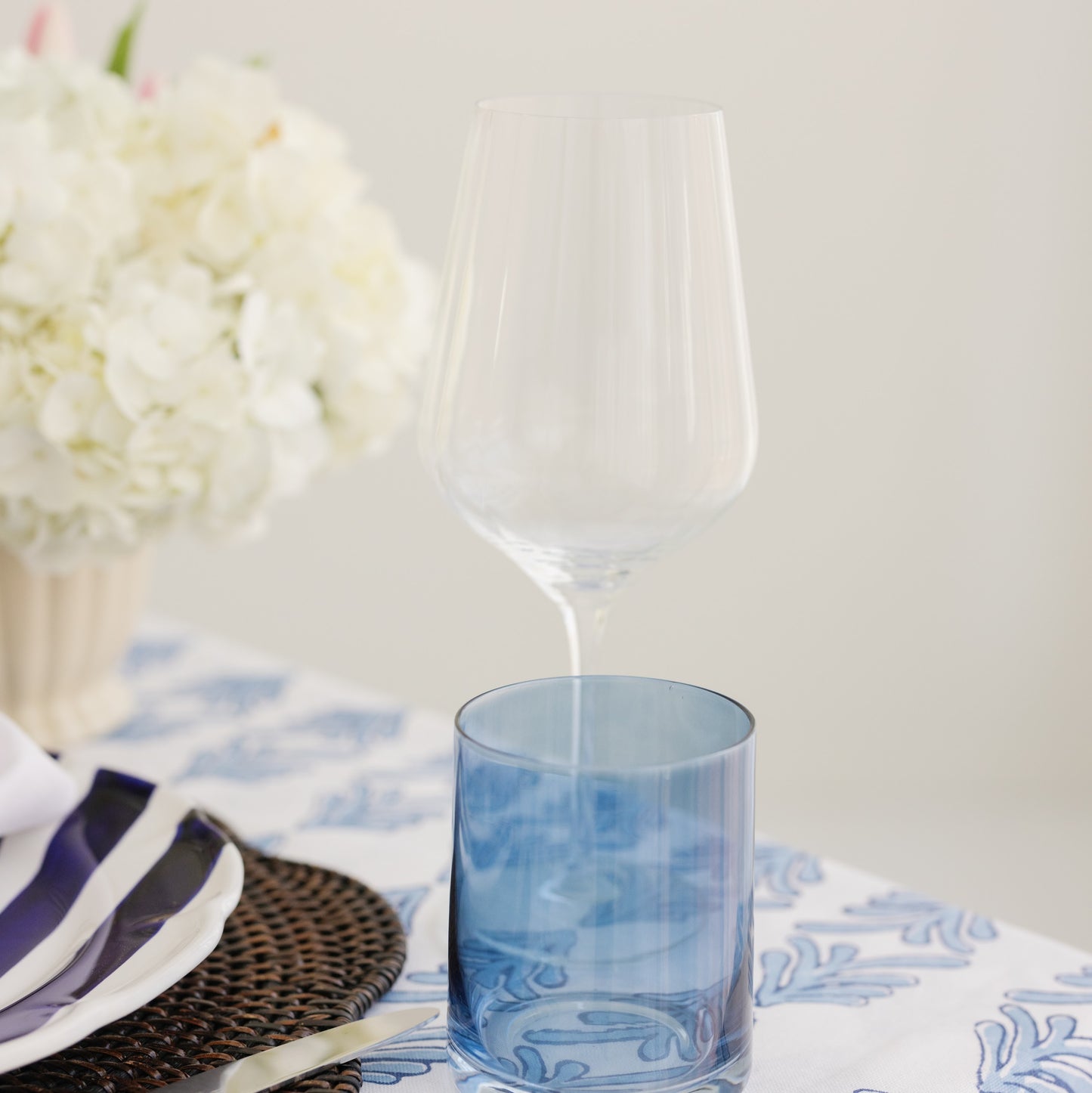 FLUTED WINE GLASSES (SET OF 6)