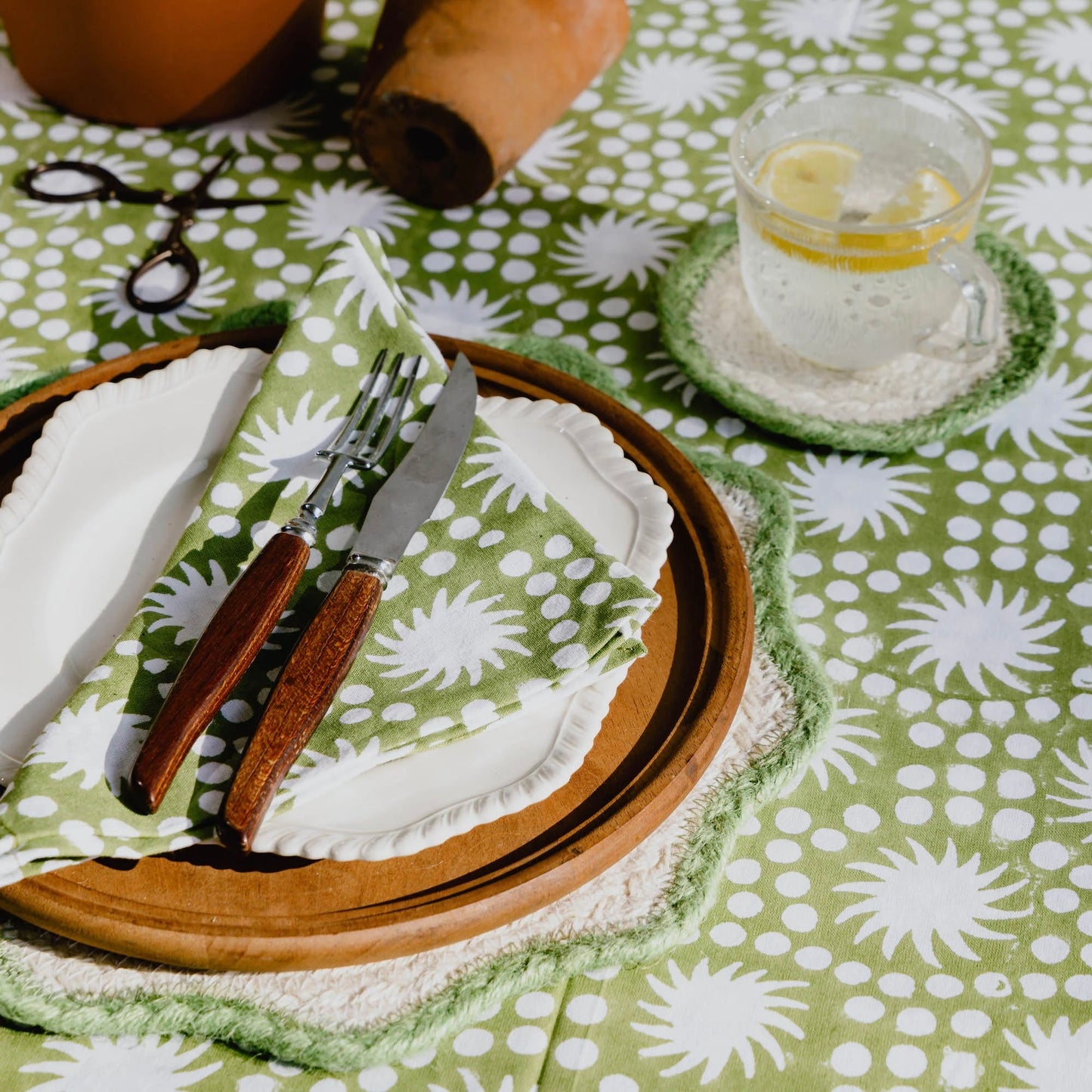 SUNBURST TABLECLOTH, GREEN