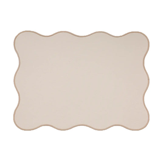 WIPEABLE SCALLOP PLACEMAT, BEIGE (SET OF 4)