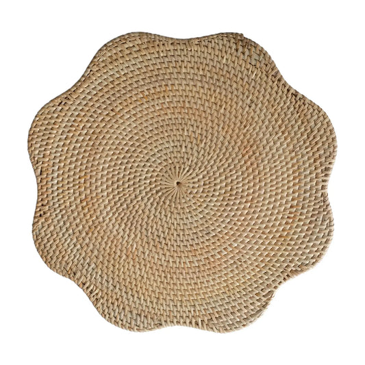 WOVEN SCALLOP PLACEMAT, NATURAL