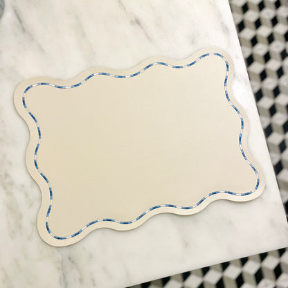 WIPEABLE SCALLOPED PLACEMAT, BLUE & WHITE
