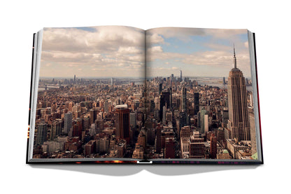 NEW YORK CHIC COFFEE TABLE BOOK