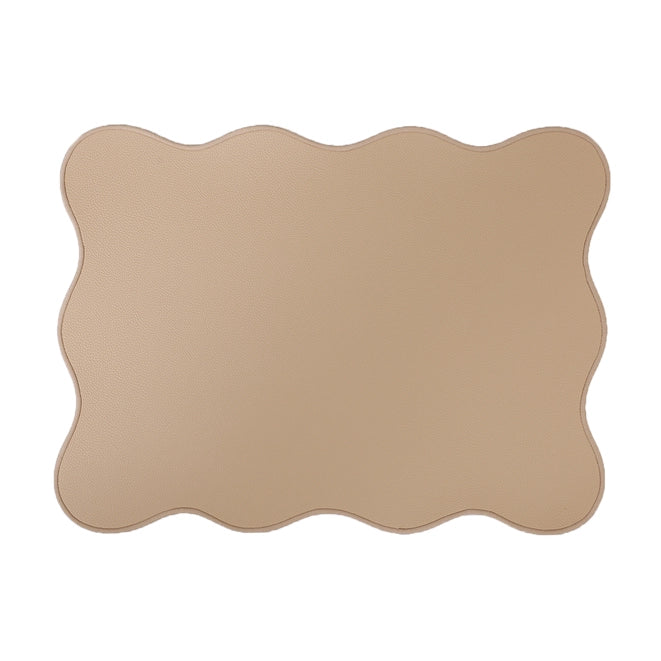 WIPEABLE SCALLOP PLACEMAT, CAMEL
