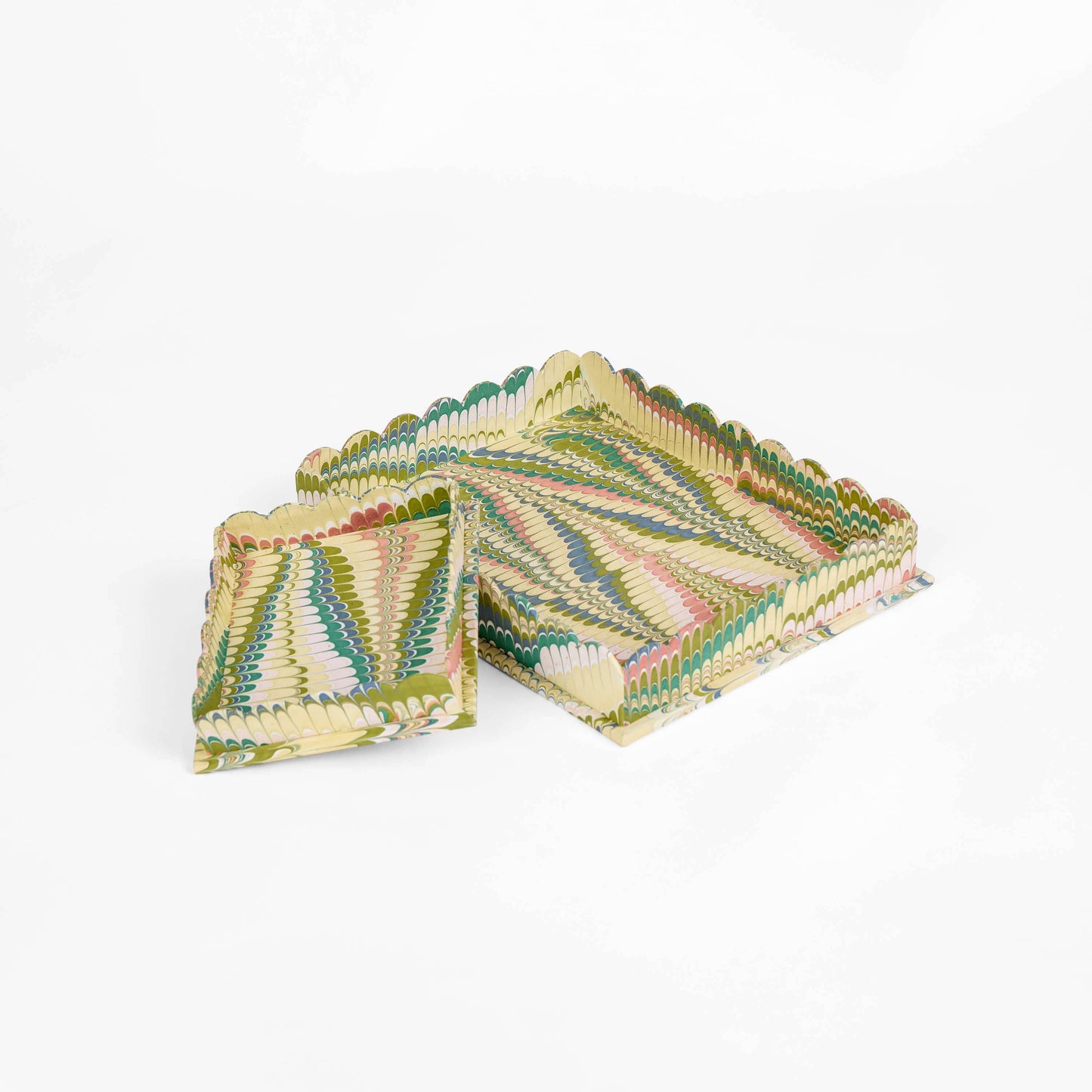 SCALLOPED TRAY SET, MOSS MOUNTAIN