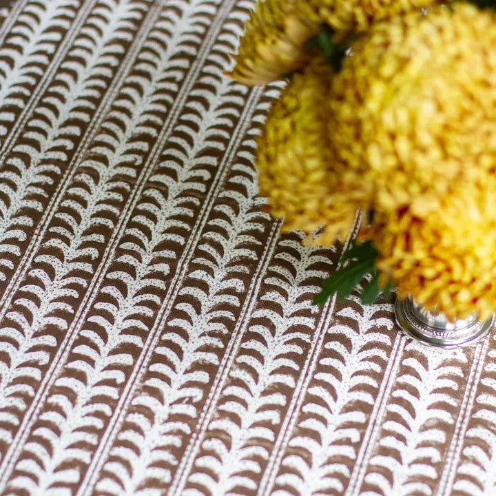 FLEUR TABLECLOTH, BROWN